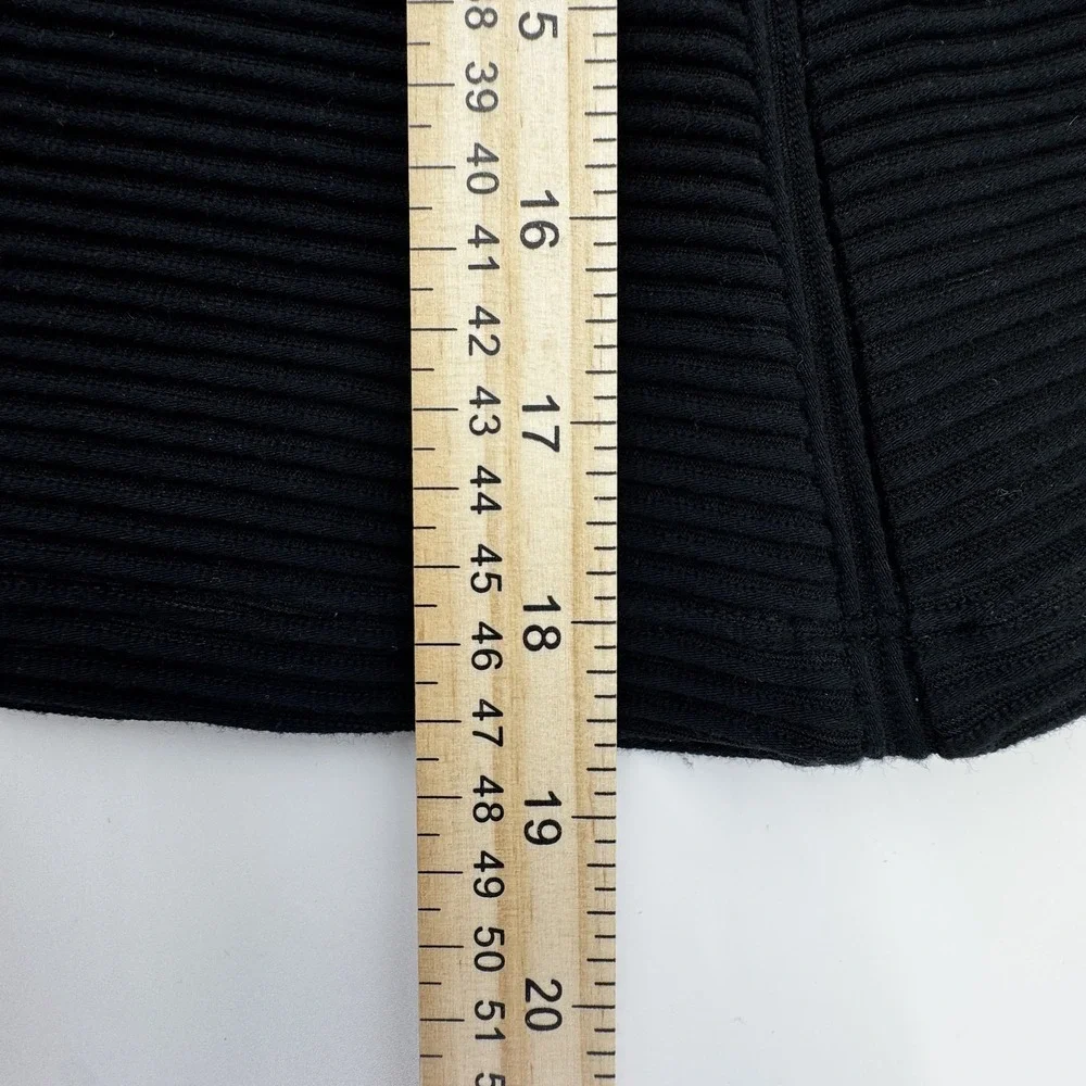 Vince black ribbed